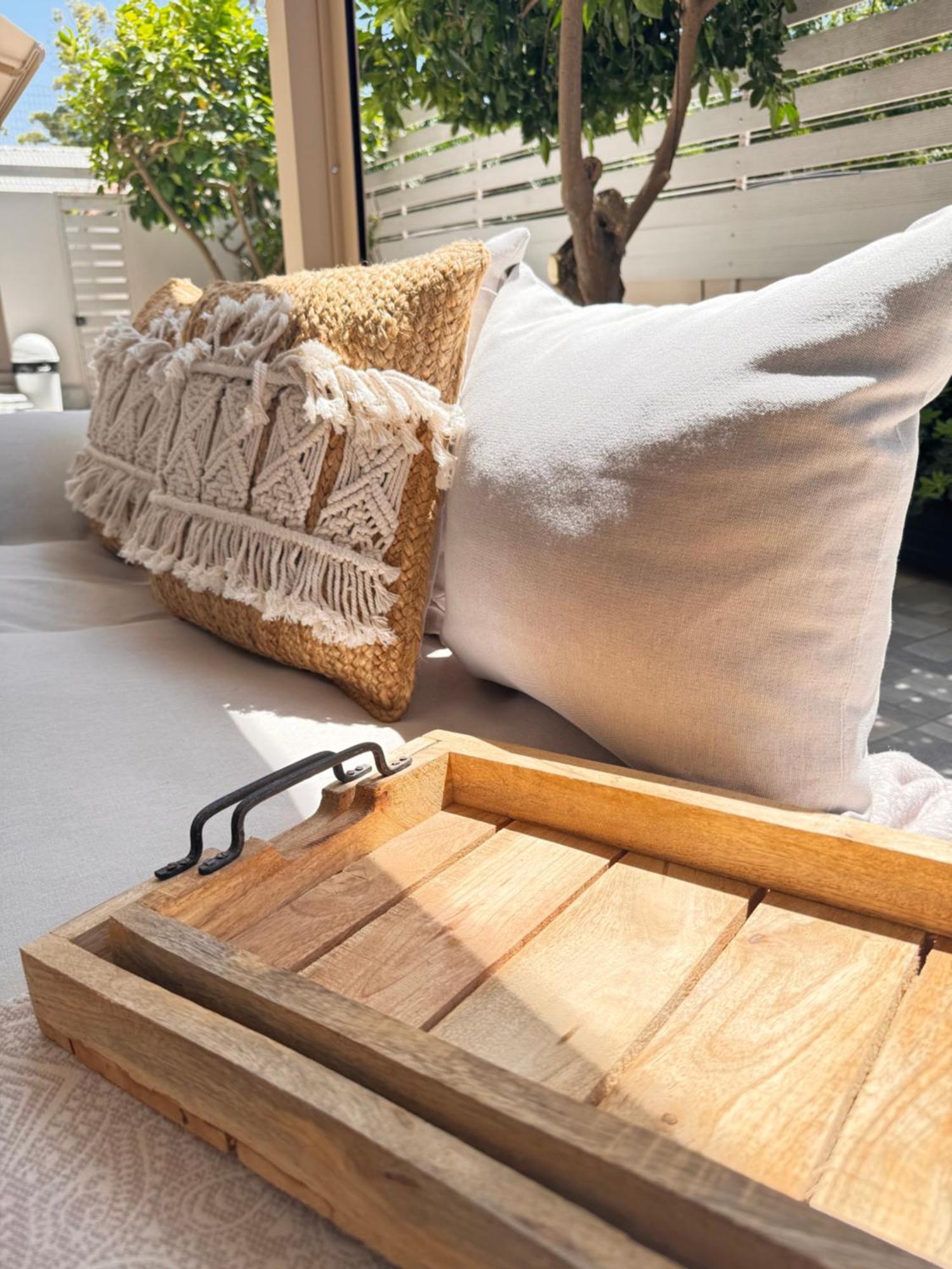 Petite Fleur Apartment เปรเวซา ภายนอก รูปภาพ