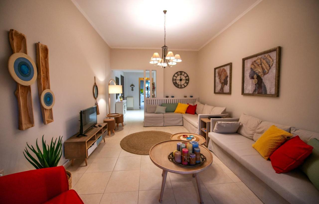 Petite Fleur Apartment เปรเวซา ภายนอก รูปภาพ