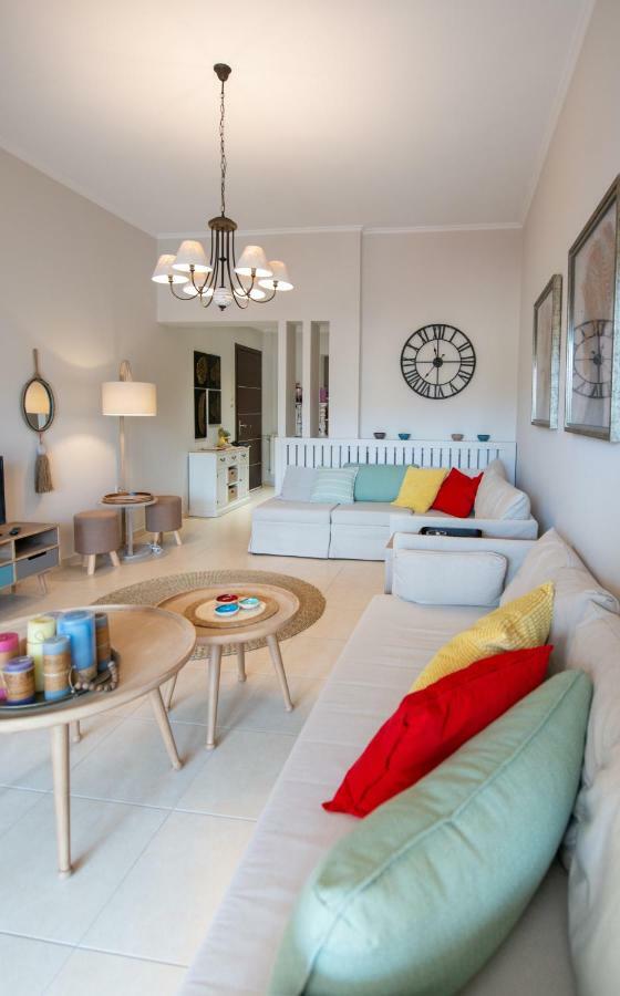Petite Fleur Apartment เปรเวซา ภายนอก รูปภาพ